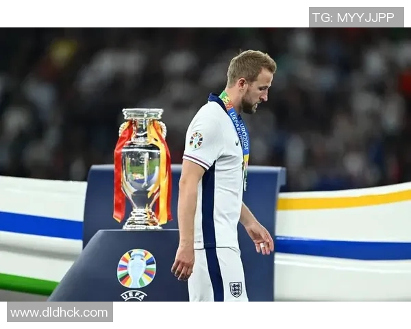 揭晓足球明星舞王的身份及精彩瞬间图片分享